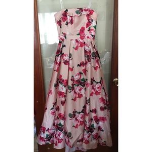 NWT Strapless Xscape Pink floral dress size 6